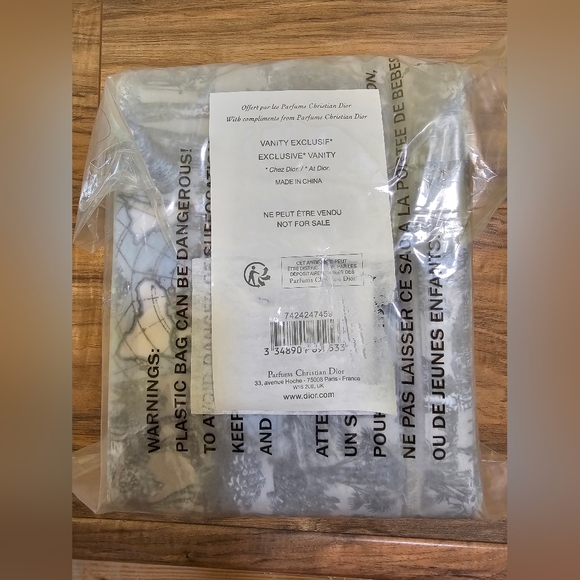 Dior Beauty Around the World Vanity Bag Cosmetic Case - Picture 3 of 11